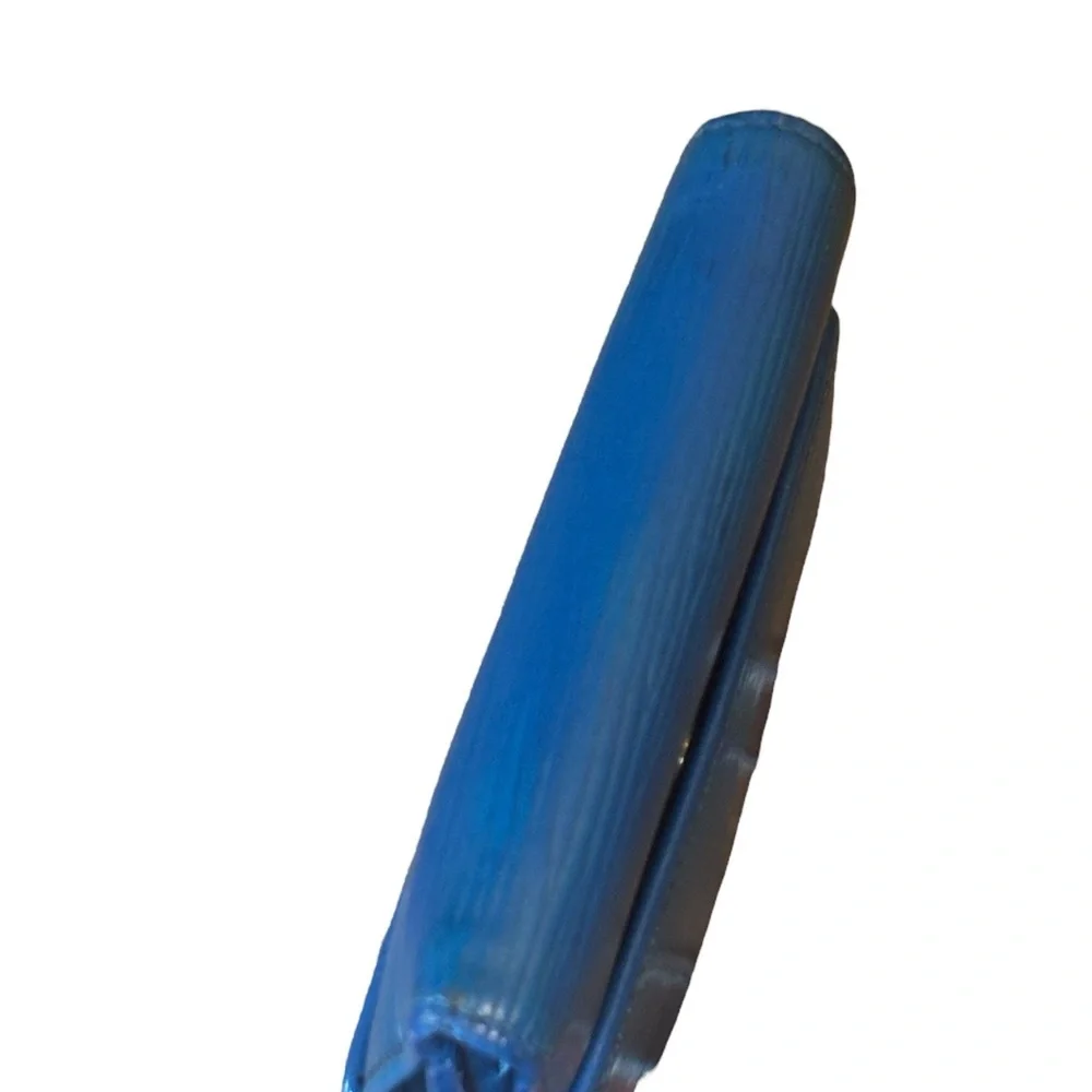 Louis Vuitton Epi Leather Elise Wallet in Toledo Blue - Picture 11 of 14